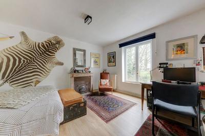 Maison - 214 m² - 5 pièces