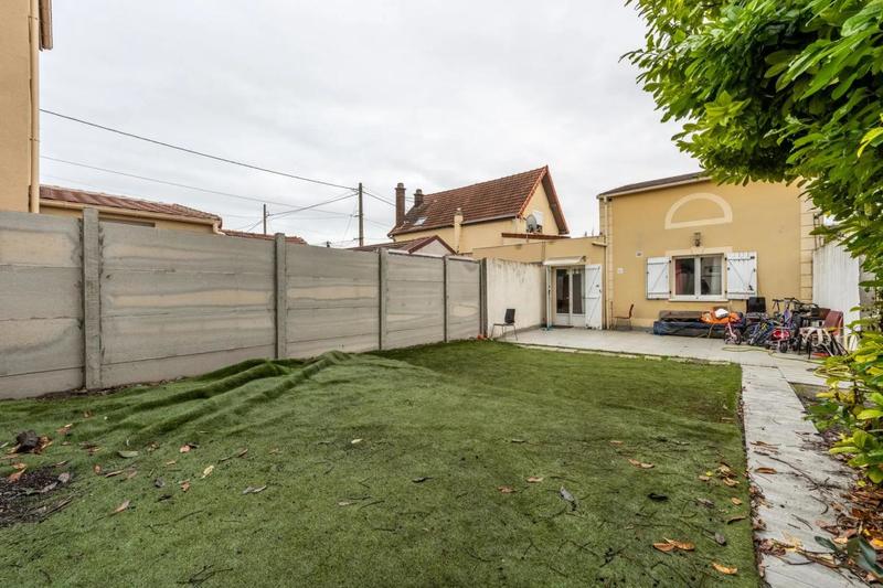 Maison - 131 m² - 6 pièces