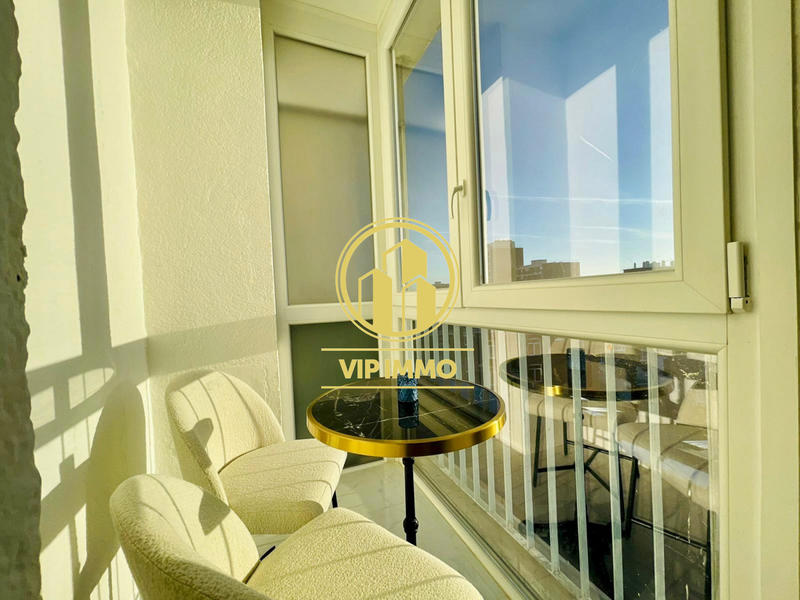 Appartement - 105 m² - 4 pièces