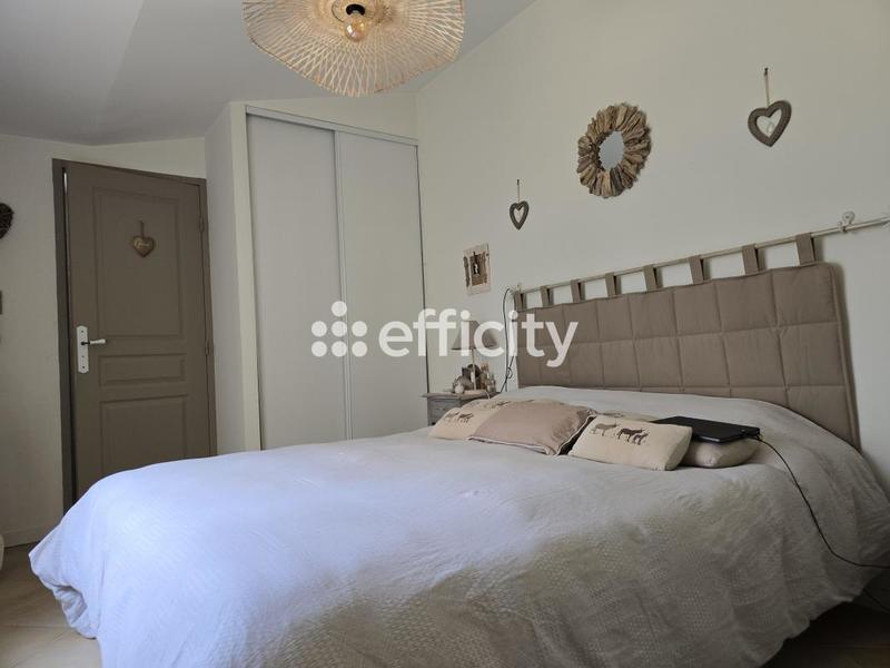 Maison - 99 m² - 4 pièces