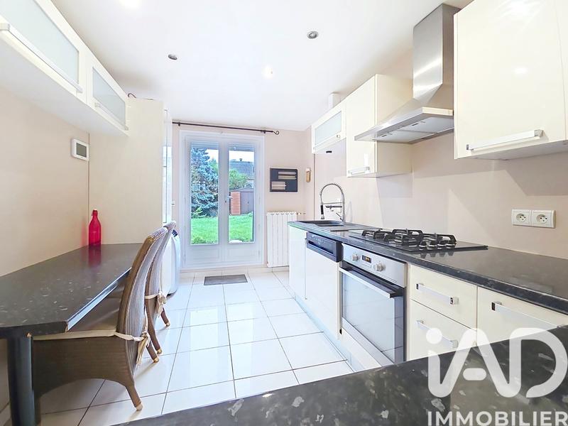 Maison - 138 m² - 8 pièces