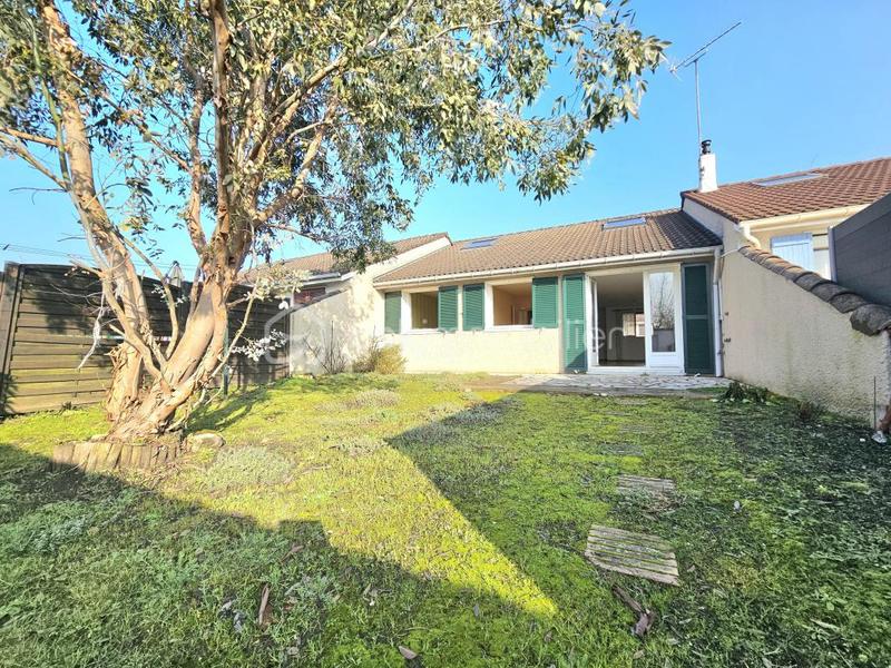 Maison - 85 m² - 6 pièces