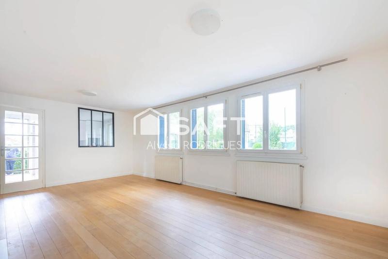 Maison - 159 m² - 4 pièces
