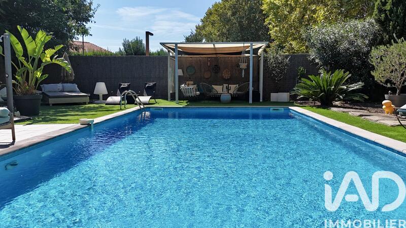 Maison - 185 m² - 6 pièces