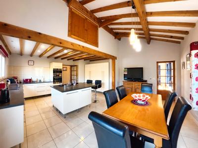 Maison - 137 m² - 5 pièces