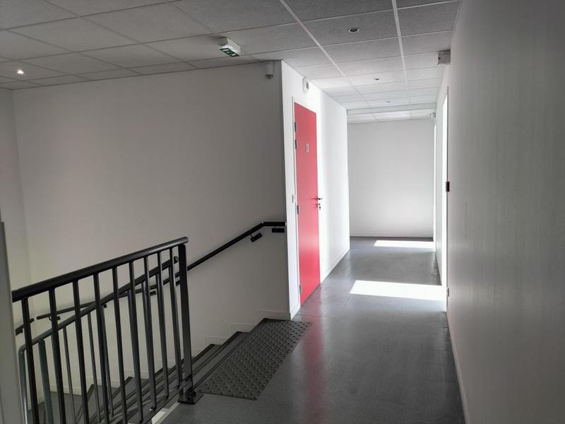 Bureau - 313 m²