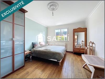 Maison - 115 m² - 6 pièces