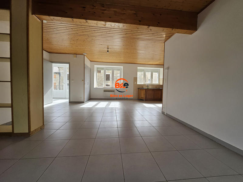 Appartement - 89 m² - 4 pièces