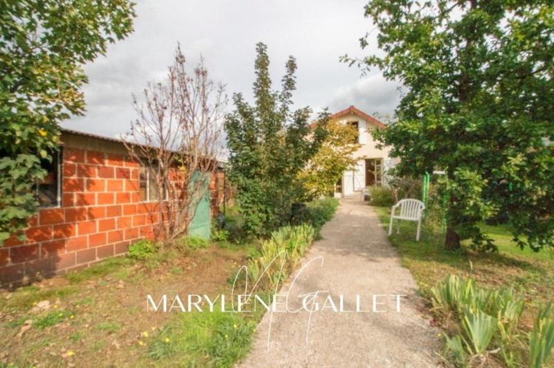 Maison - 96 m² - 4 pièces