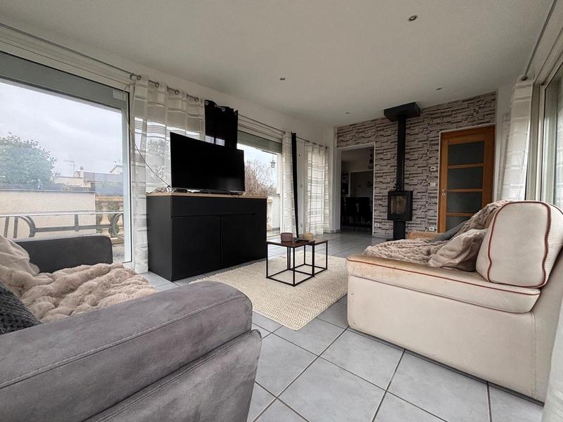 Maison - 163 m² - 7 pièces