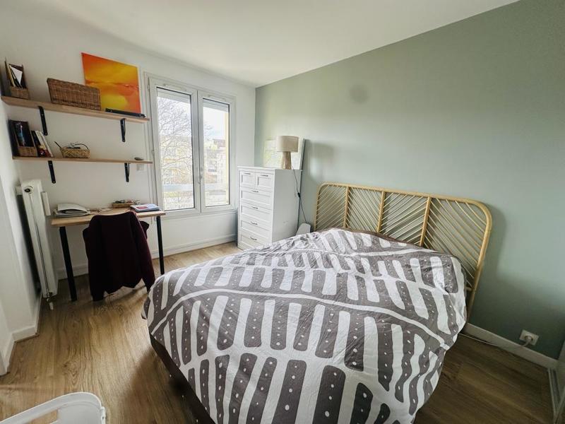 Appartement - 97 m² - 5 pièces