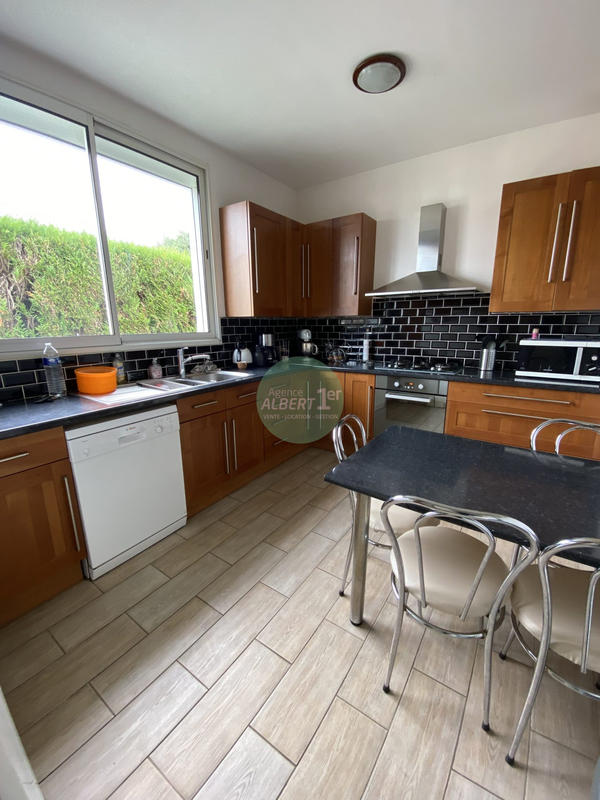 Maison ancienne - 155 m² - 6 pièces