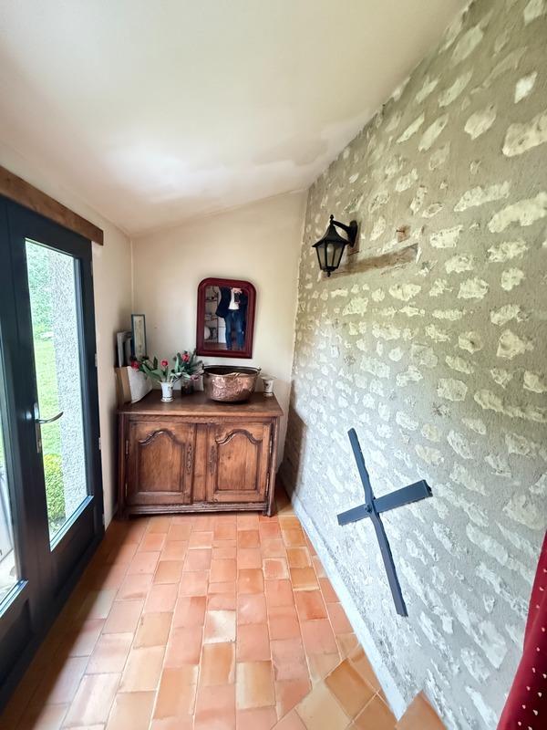 Propriété - 224 m² - 7 pièces