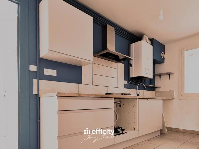 Maison - 93 m² - 6 pièces