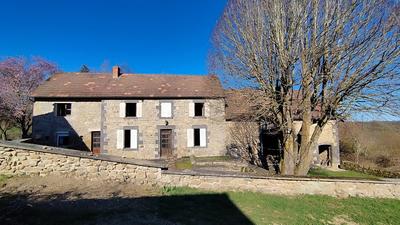 Maison en pierre - 290 m² - 10 pièces