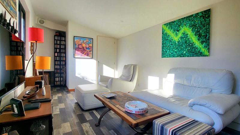 Maison - 224 m² - 6 pièces