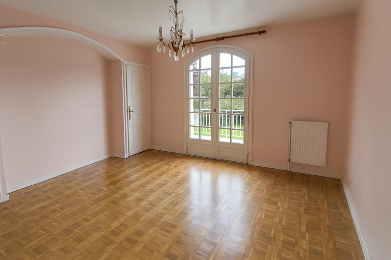 Maison - 155 m² - 6 pièces