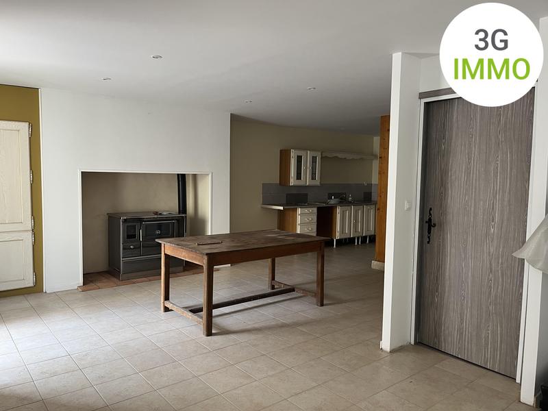 Maison de village - 110 m² - 3 pièces