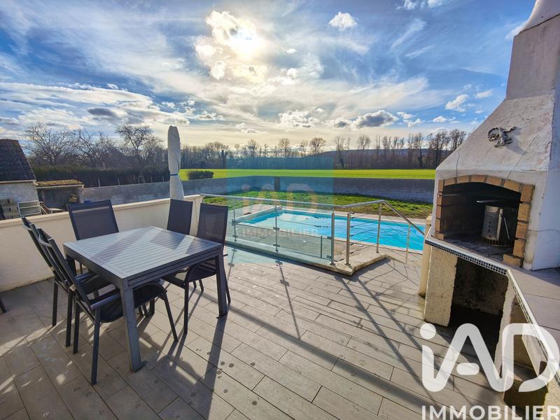 Maison - 112 m² - 7 pièces