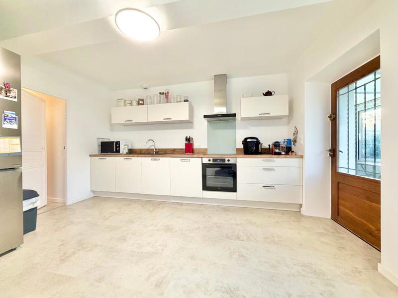 Maison - 144 m² - 7 pièces