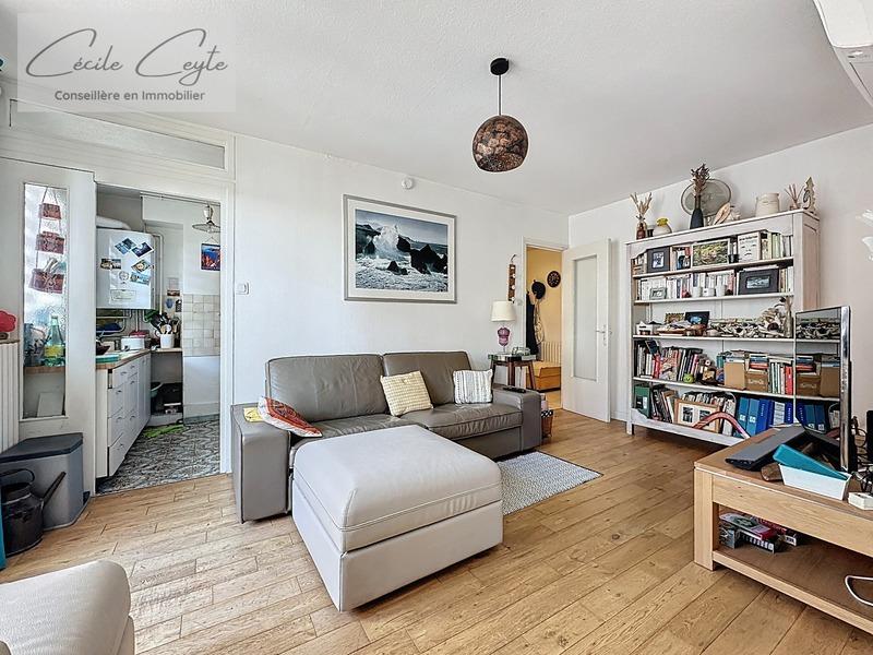 Appartement - 74 m² - 5 pièces