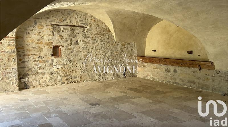 Maison - 205 m² - 9 pièces