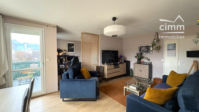 Appartement - 84 m² - 3 pièces