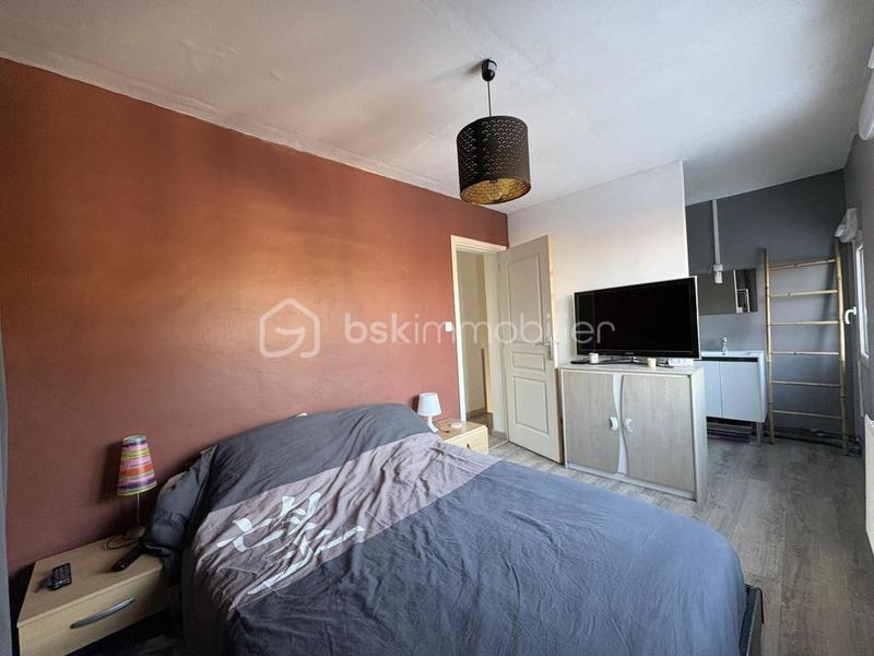 Maison traditionnelle - 105 m² - 5 pièces