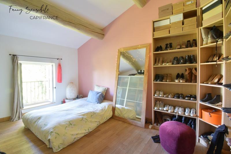 Mas - 200 m² - 6 pièces