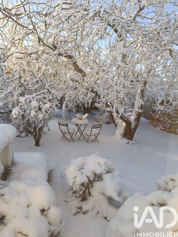 Maison - 185 m² - 8 pièces