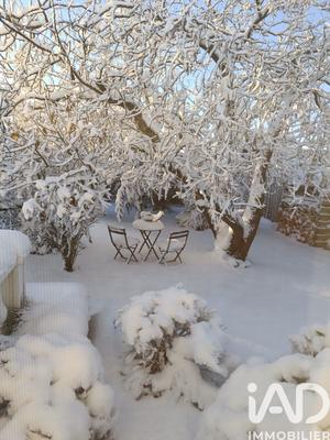 Maison - 185 m² - 8 pièces