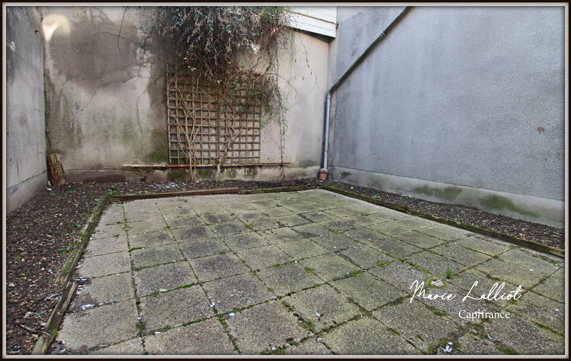 Maison - 204 m² - 9 pièces