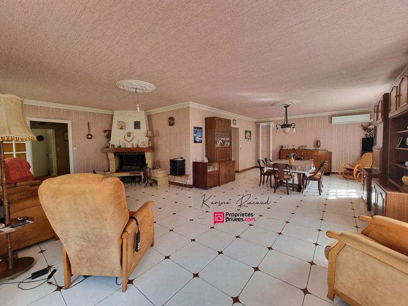 Maison - 174 m² - 7 pièces