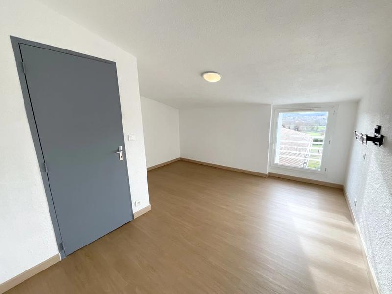 Appartement - 140 m² - 5 pièces