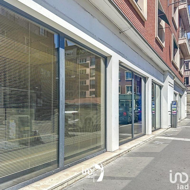 Local commercial - 311 m²