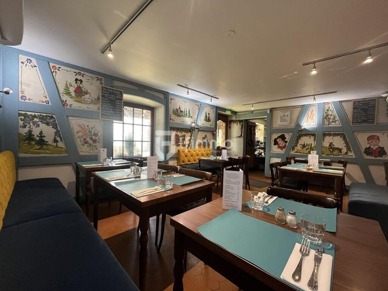 Fonds de commerce - Bureau - 189 m²