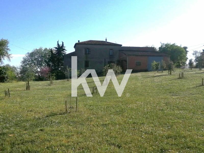 Corps de ferme - 250 m² - 11 pièces