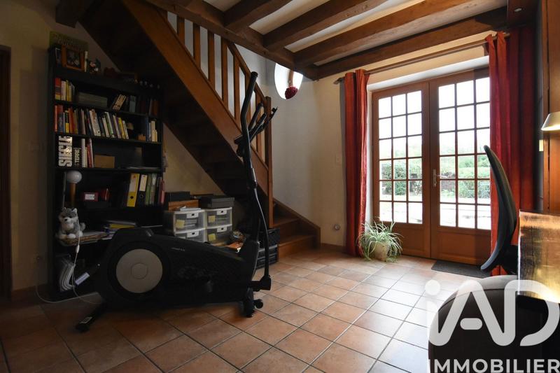 Maison - 204 m² - 6 pièces