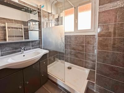 Appartement - 66 m² - 4 pièces