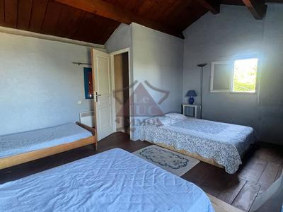 Maison en pierre - 97 m² - 5 pièces