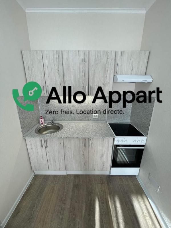 Studio - 30 m² - 1 pièce