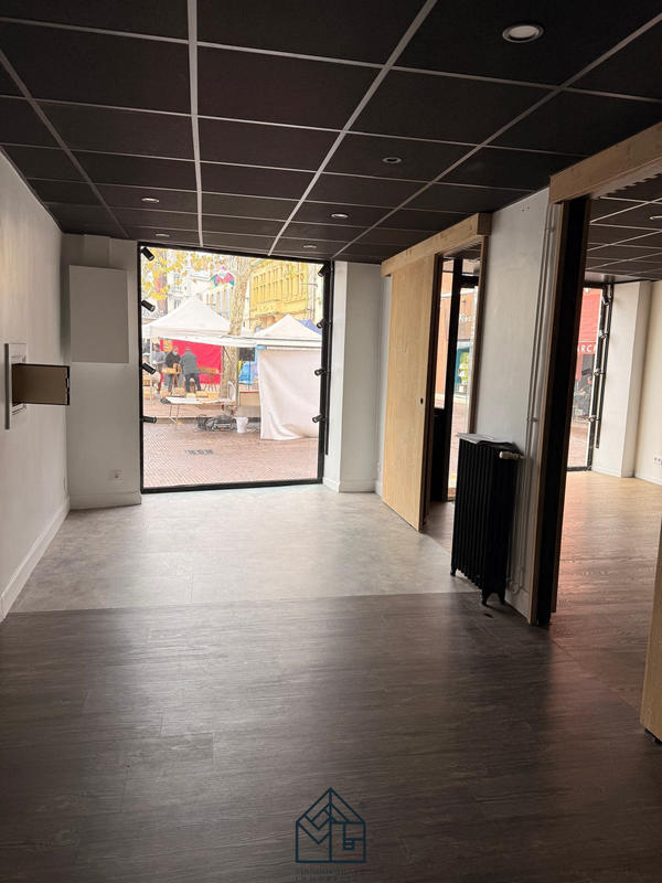 Local commercial - 60 m² - 3 pièces