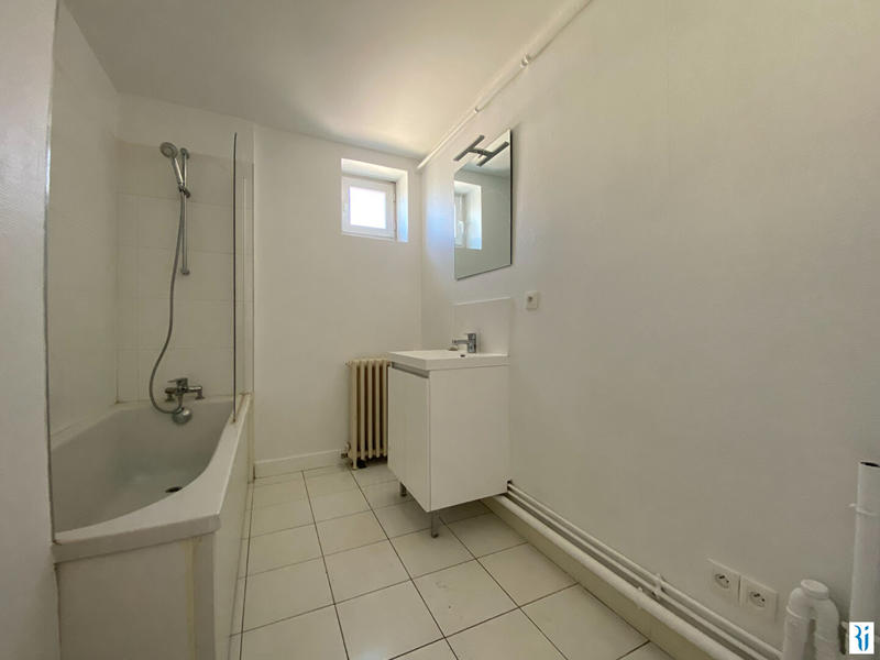 Appartement - 104 m² - 4 pièces