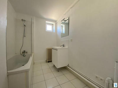 Appartement - 104 m² - 4 pièces