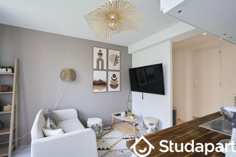 Chambre - 10 m² - 1 pièce