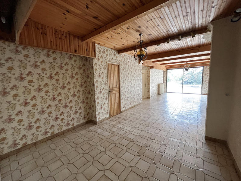 Maison - 232 m² - 8 pièces