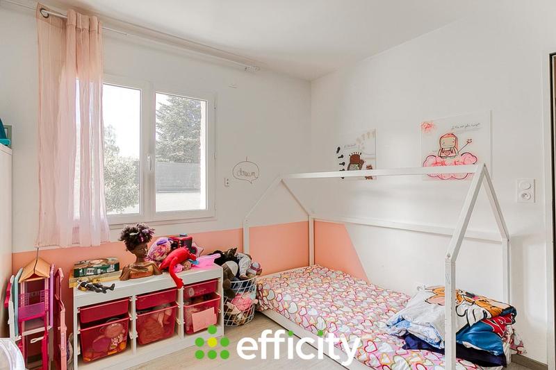 Maison - 101 m² - 4 pièces