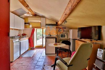 Studio - 10 m² - 1 pièce