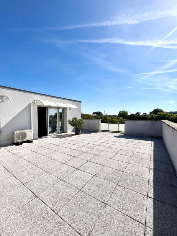 Appartement - 84 m² - 4 pièces