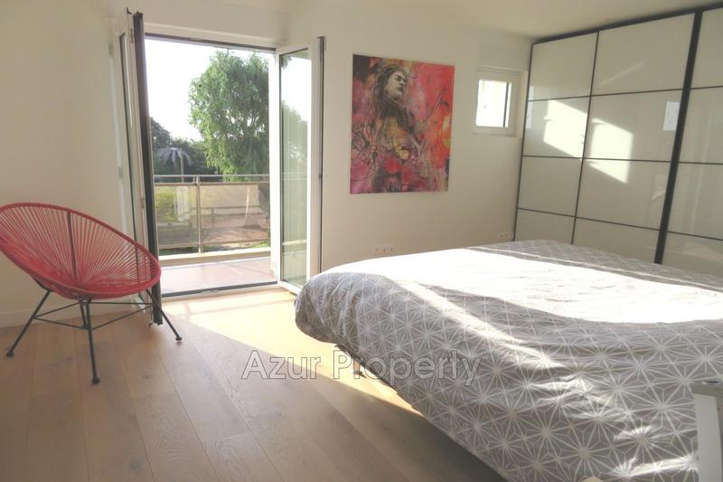 Villa - 210 m² - 6 pièces